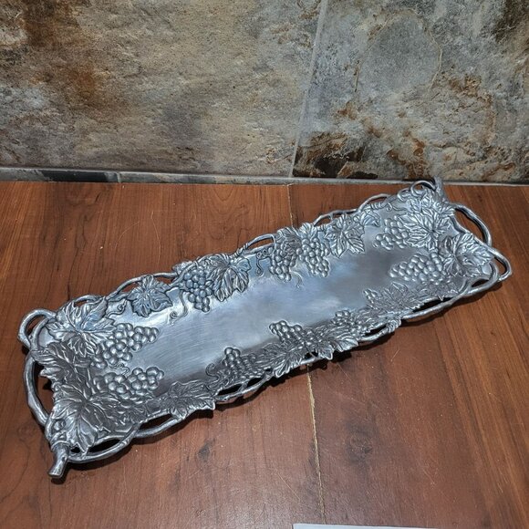 Arthur Court Cast Aluminum Repousse Grapes Rectangle Serving Platter Tray 1995 - Picture 6 of 12